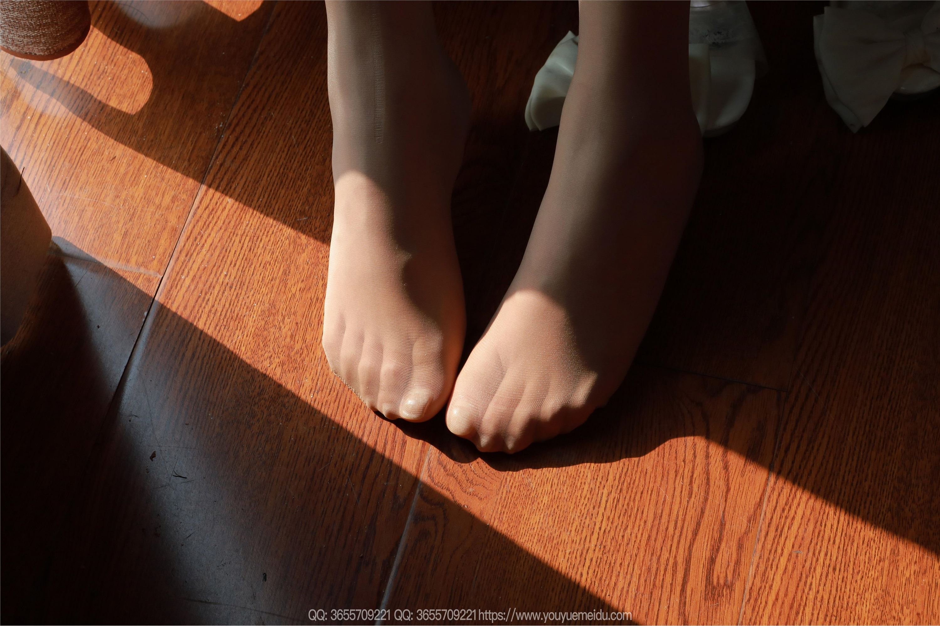 IESS异思趣向  2025.05.28 丝享家 2065 婉萍《白色梦露》